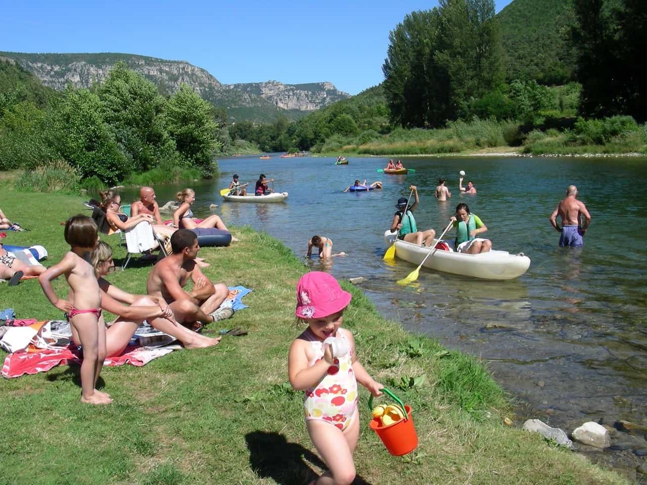 Camping Moulin De La Galinière in Rivière-sur-Tarn, Occitania, France - Photo 2
