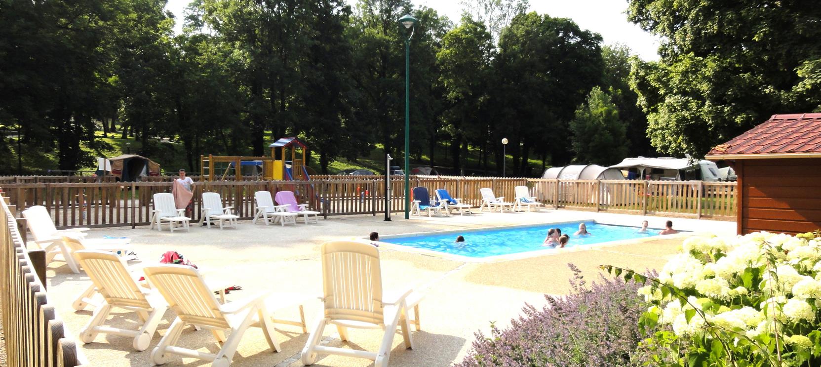Camping Le Domaine Du Buisson in Louvemont photo 3