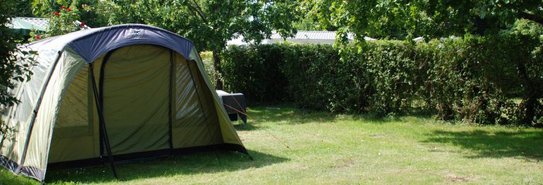 Camping Les Chambons staanlaats 768x262