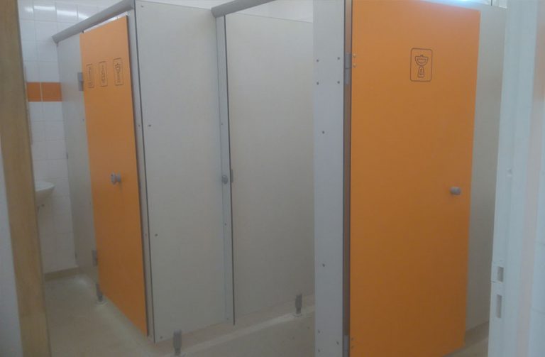 Camping Les Chambons verwarmd sanitair 768x503