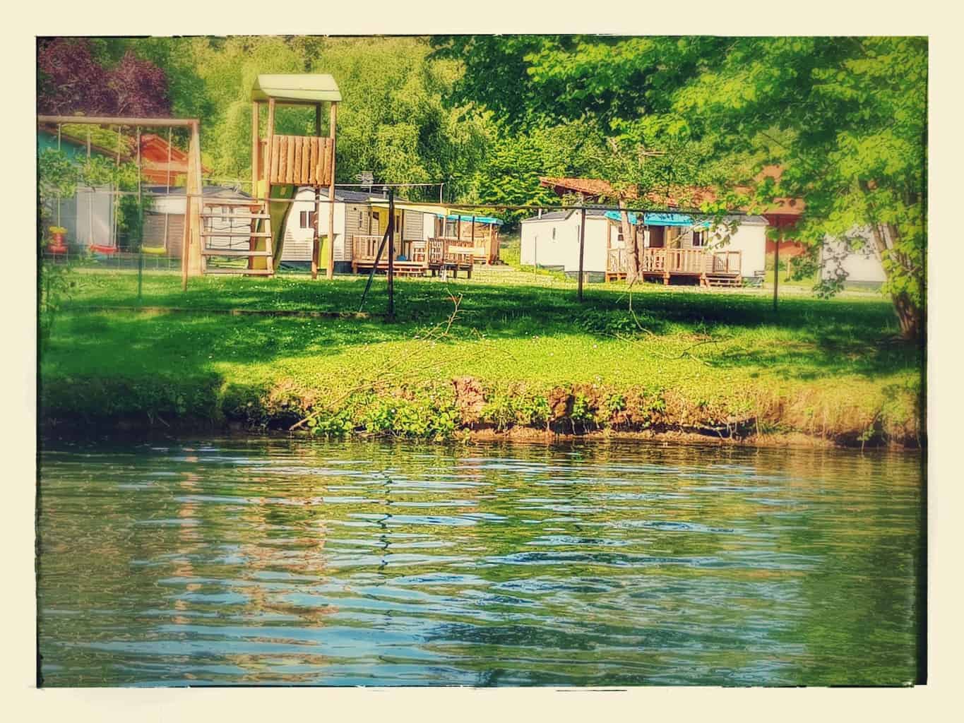 Camping Le Rivage Civraisien in Civray, Nouvelle-Aquitaine, France photo 4