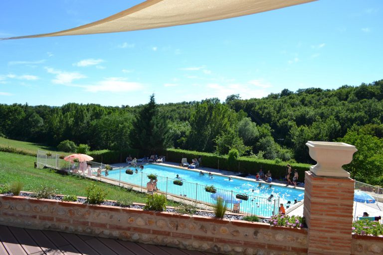 Camping Saint Pierre De Rousieux uitzicht 768x512