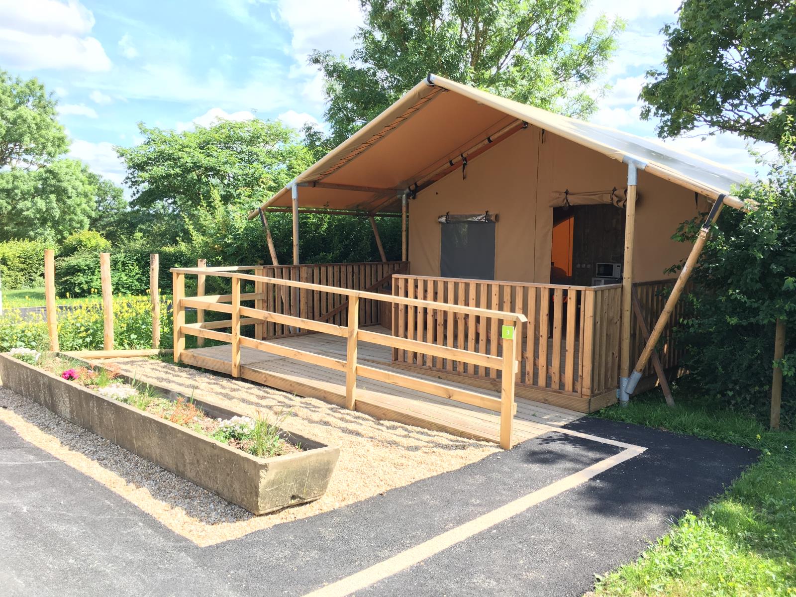 Glamping Sainte-suzanne in Sainte-Suzanne