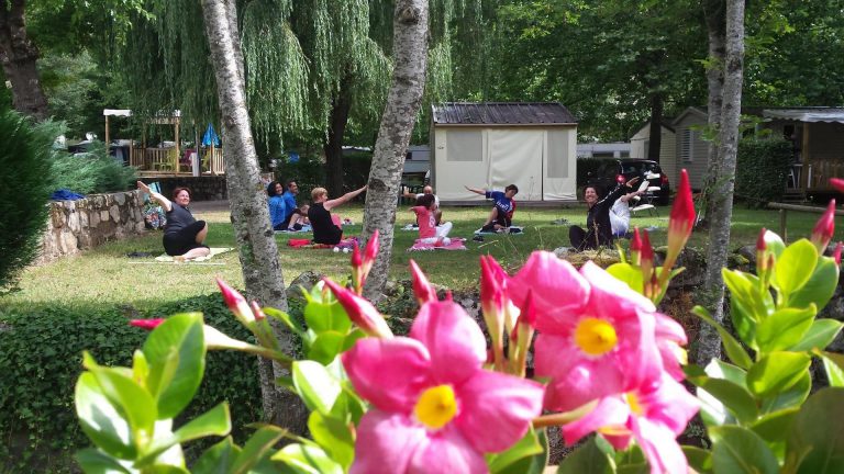 Camping De Retourtour Ardeche yoga 768x432