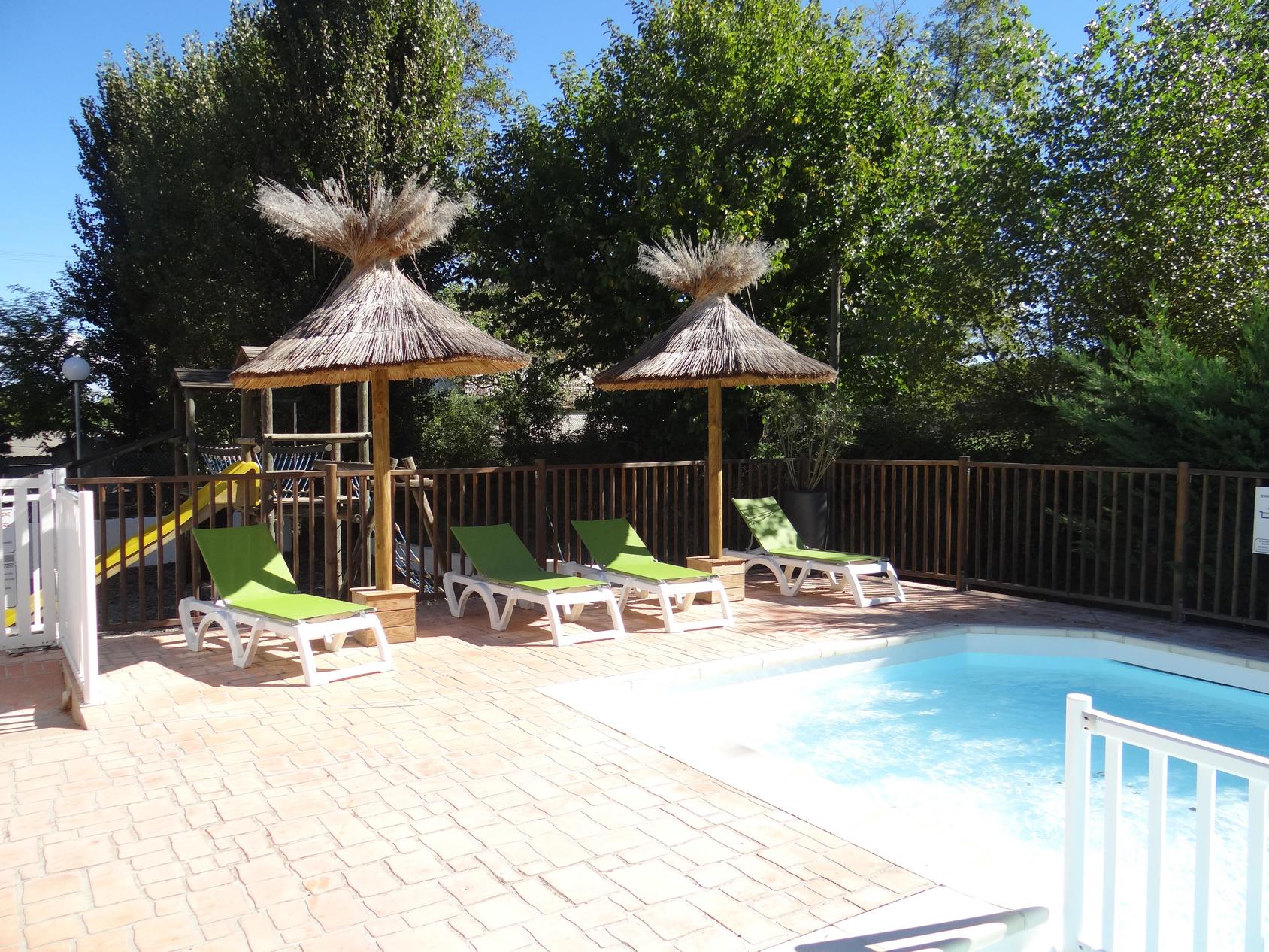 Camping Du Pont in Pradons, Auvergne-Rhône-Alpes, France photo 5