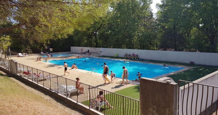 Camping Les Peupliers Ardeche zwembad 768x405