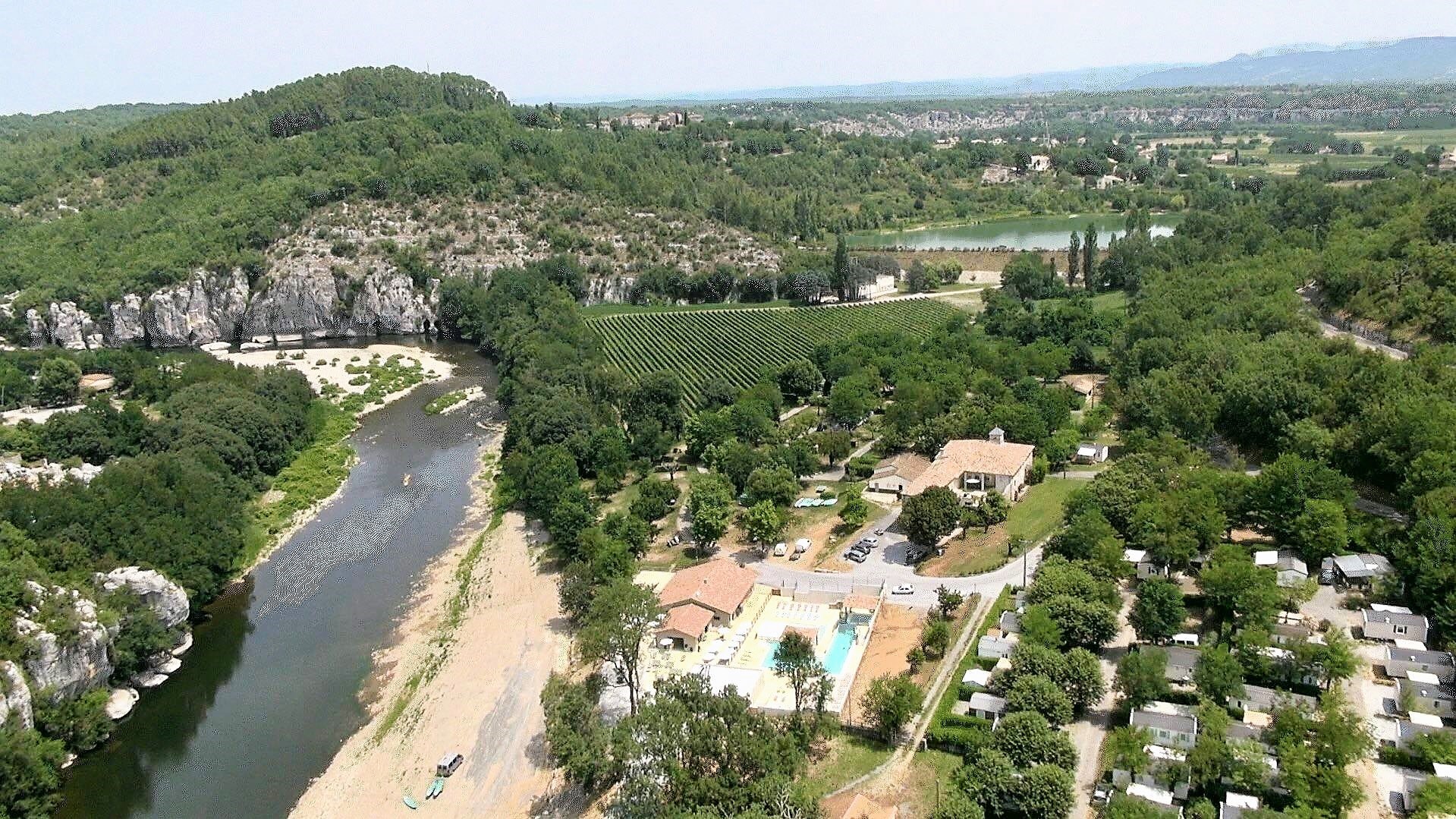 Camping Mazet Plage in Berrias-et-Casteljau, Auvergne-Rhône-Alpes, France - Photo 2
