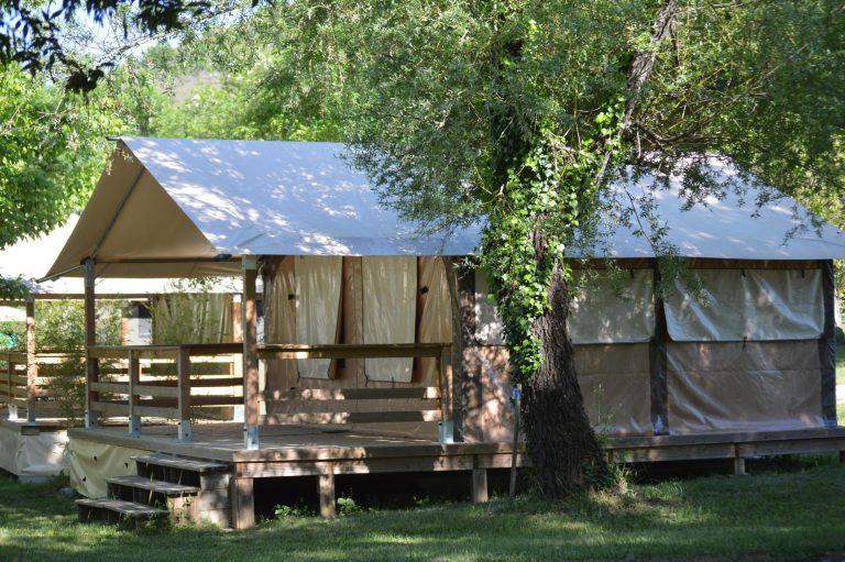 Flower Camping Saint Amand Ardeche safaritent 768x511