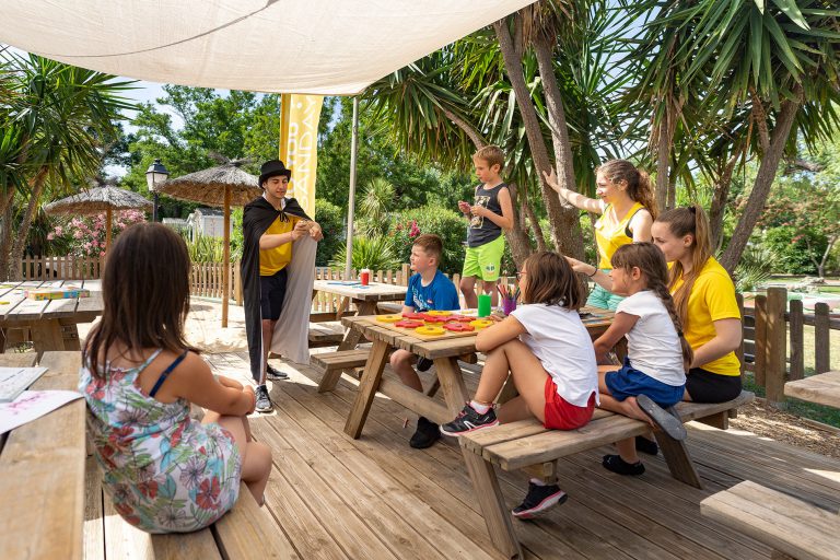 Camping Sandaya Riviera d Azur animatie 768x512