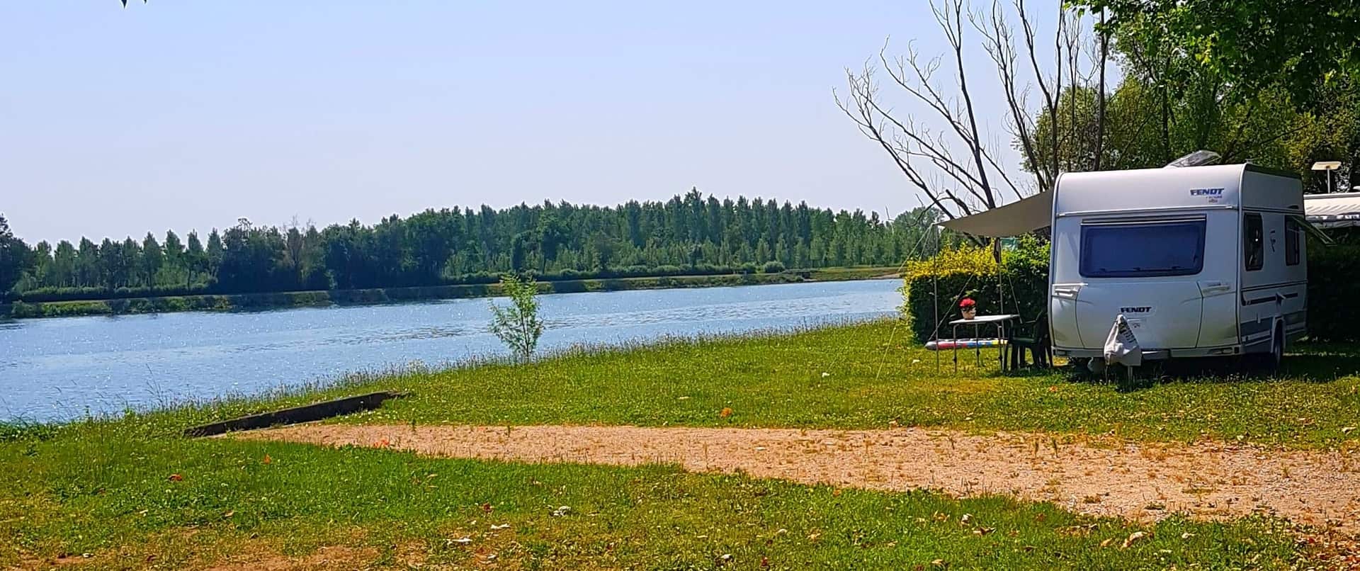 Camping La Clé de Saône - Transit campsite on the A6 near Mâcon. photo 2