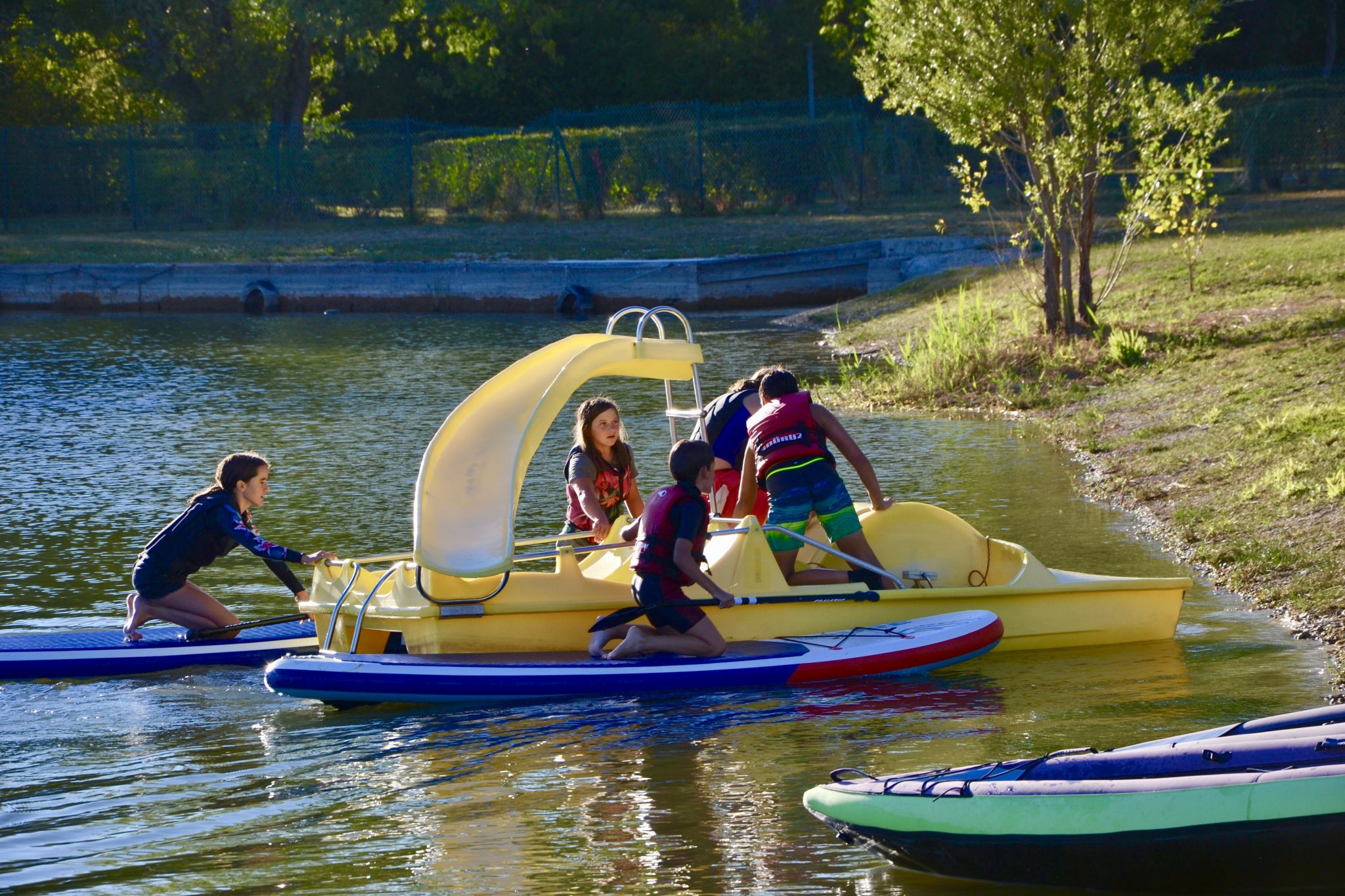 Camping Le Fil de L'Eau photo 2
