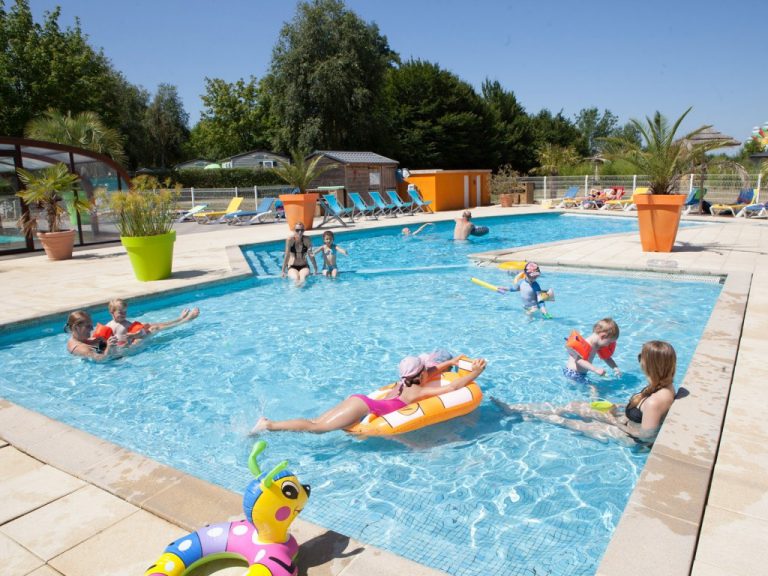 Camping Voiles d Anjou zwembad 768x576