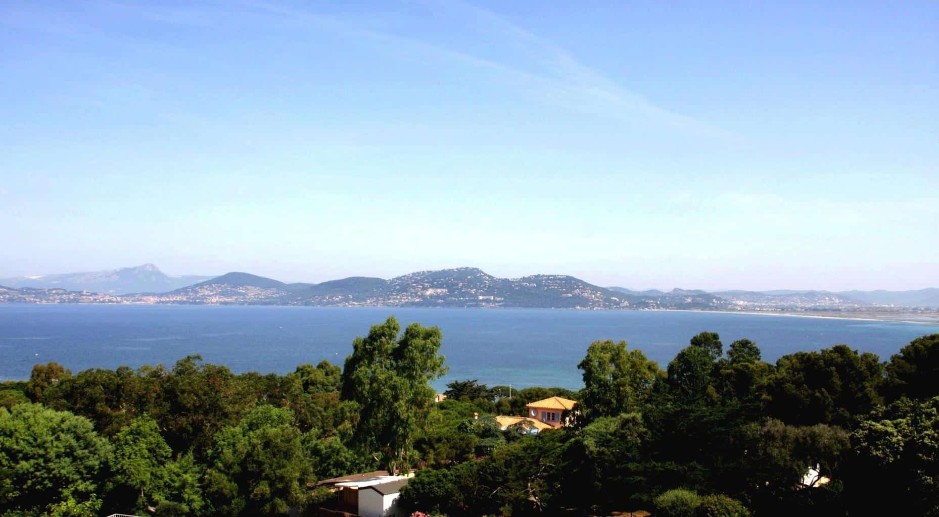 Camping Clair de Lune in Hyères, Provence-Alpes-Côte d'Azur, France photo 3