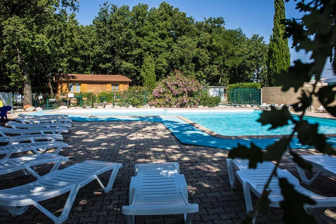 Camping Le Bois des Ecureuils in Domazan photo 5