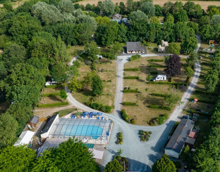 000010223771 768x602